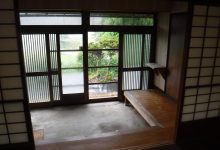 (玄関) (玄関)